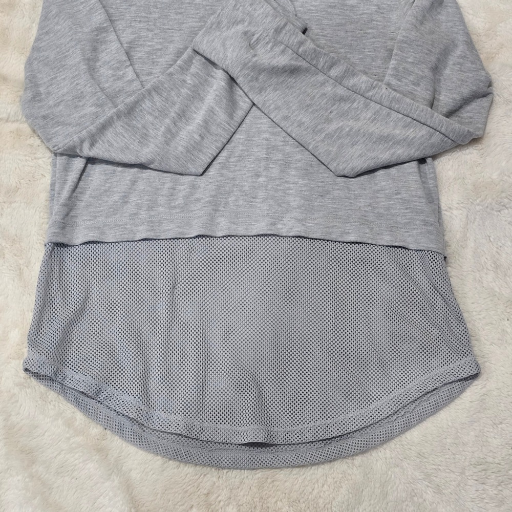 Yogalicious Womens Gray Mesh Hem Hooded Pullover Activewear Top Size Medium - Picture 5 of 6